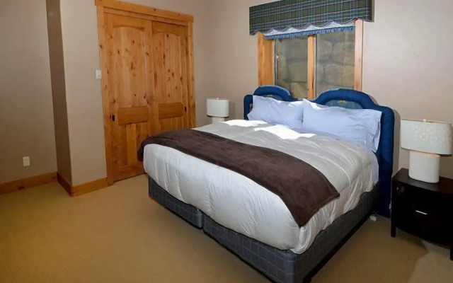 Meadow Brook Chalet