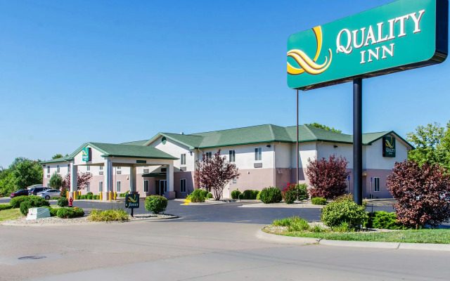 Quality Inn Junction City - Near Fort Riley