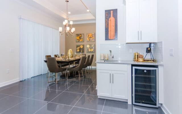 Top Deluxe Apartment at Storey Lake 262817