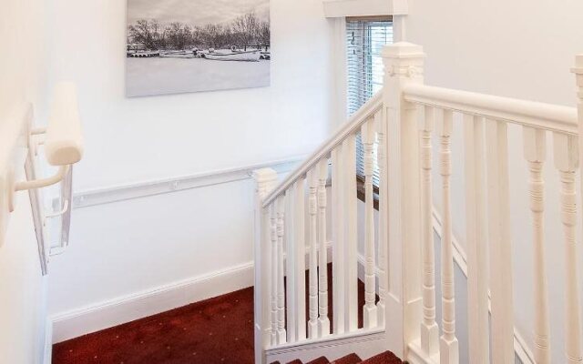 Hillview House BB