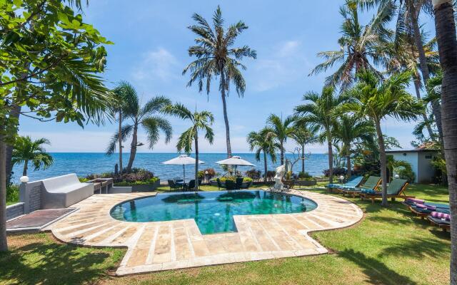 Dolphin Beach Bali