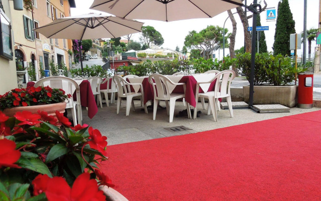 Bike Hotel Touring Gardone Riviera & Wellness