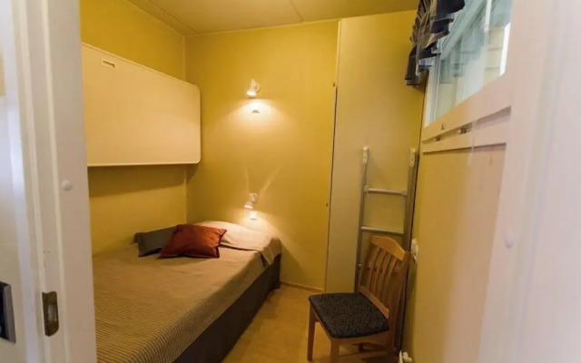 Rauhalahti Hostel