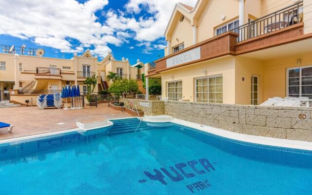 Yucca Park, Lovely, quiet, 2 bedroom, 70m2, ocean pool view!