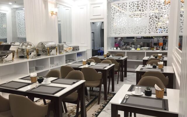 Cosmo Garden Hotel  Spa