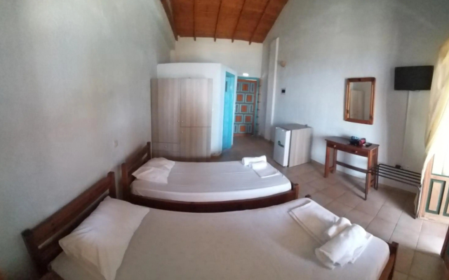 Stoupa Properties Rooms