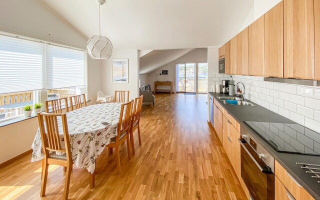 Amazing Apartment in Rönnäng With 2 Bedrooms and Wifi