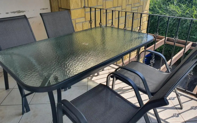 Balatonlelle Apartmanház