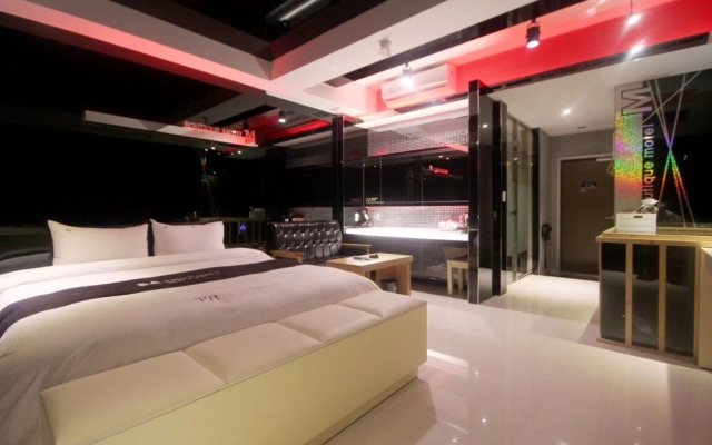 S Motel