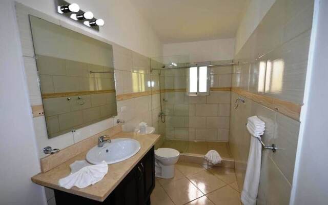 Specially Design 6 Bedroom Villa With King Beds
