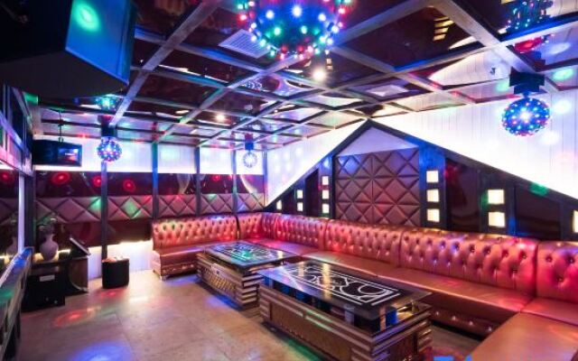 Lisiman Inn (Lijiang Art Club)