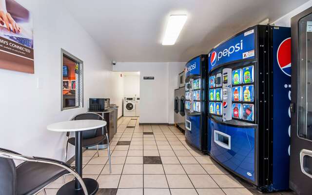 Motel 6 Corpus Christi, TX - Northwest