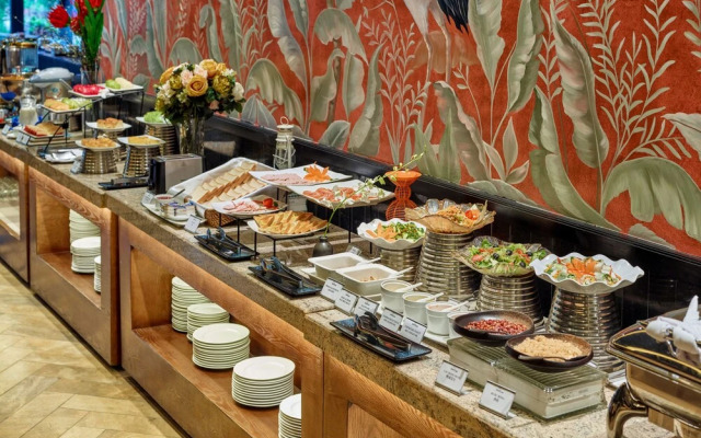 Ravatel Luxury Hotel Bac Giang