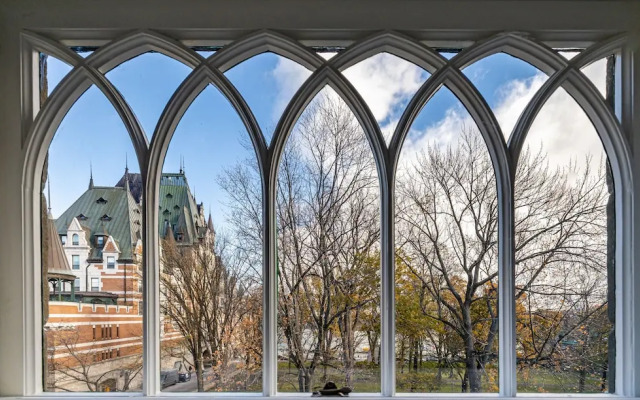 Hôtel Manoir Vieux Québec