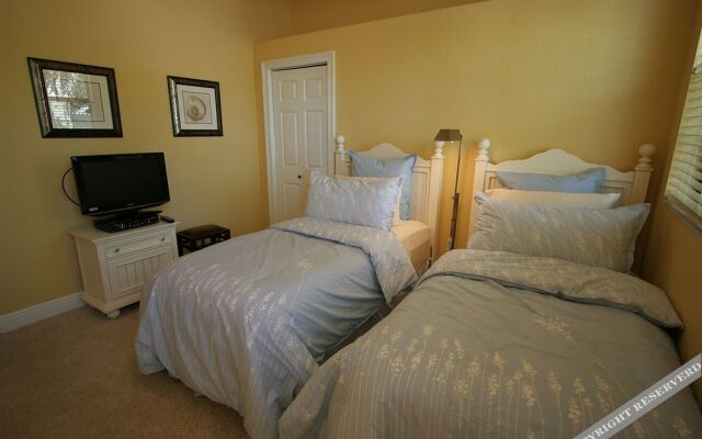 Siesta Key Pool Homes by RVA