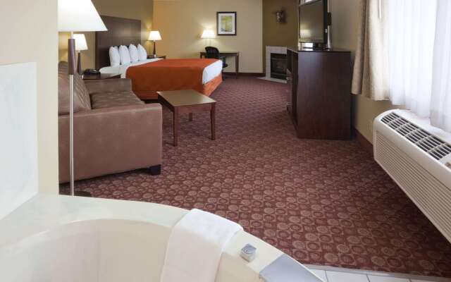 AmericInn by Wyndham Blue Earth