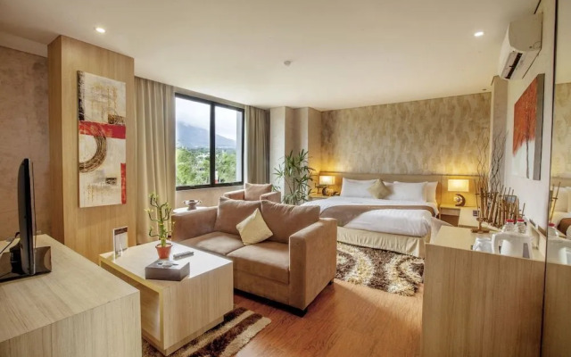 Padjadjaran Suites Resort and Convention Hotel