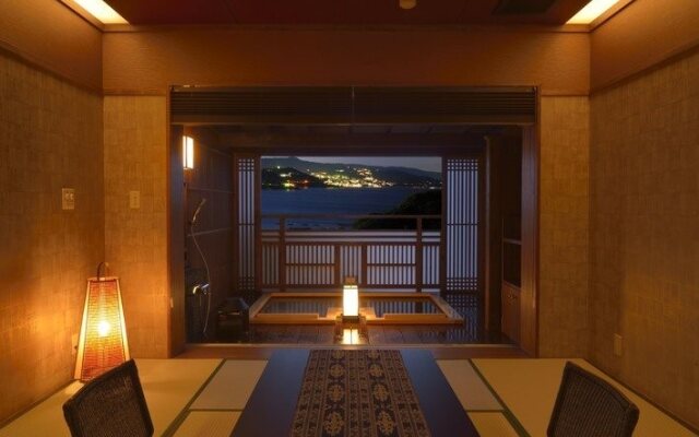 Jikan Wo Tabisuru Yado Umi No Hana