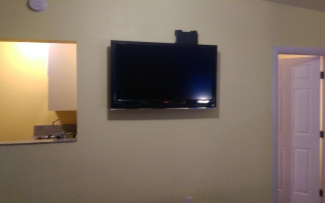 Encore Motel
