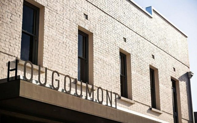 Hougoumont Hotel