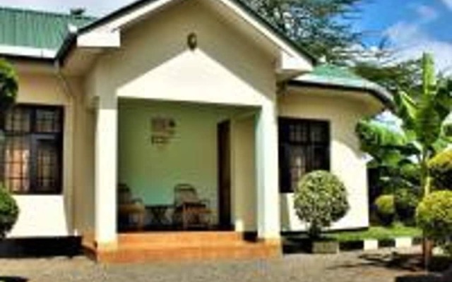 Amazing Accommodation in Arusha Furaha Lodge