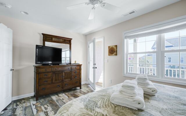 Swordfish #1 - 4 Br Duplex