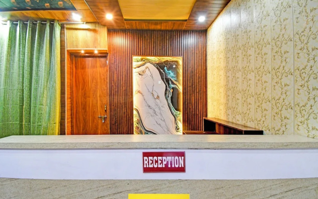 Fabhotel Raghunandan Inn