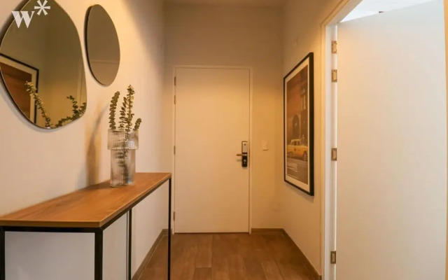 w Bold and Spacious 2BR in Miraflores