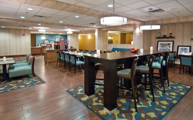 Hampton Inn Canton