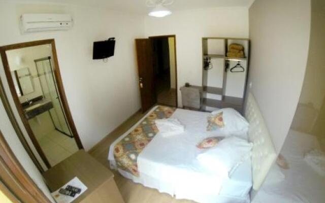 Hotel Vitoria Marchi