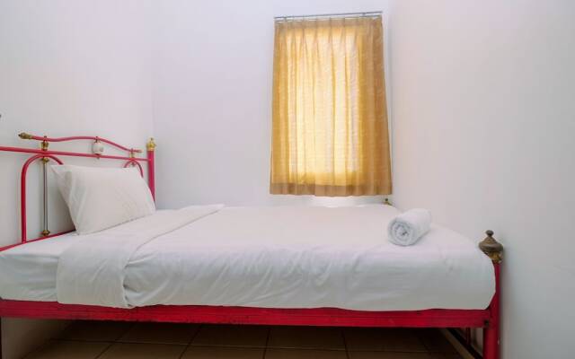 Comfy and Good Location 2BR Mediterania Marina Apartment