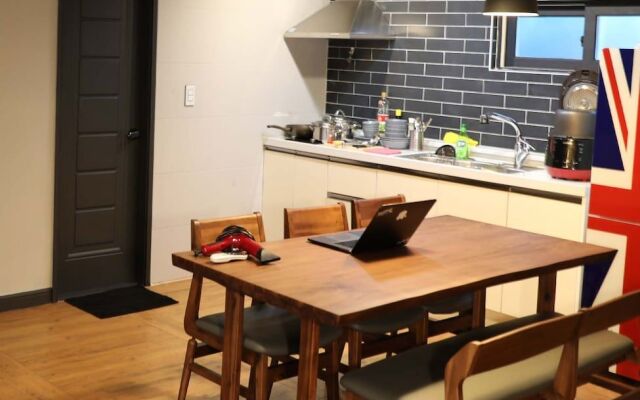 Love Jeju Premium Pension