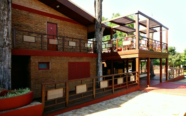 Passaros Suite Hotel