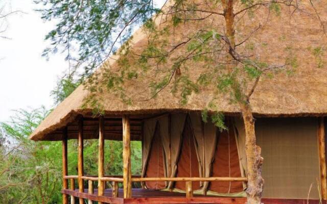 Kabalega Wilderness Lodge