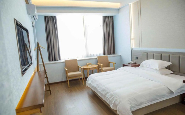 Qinyu Hotel(福鼎秦屿大酒店（太姥山店）)