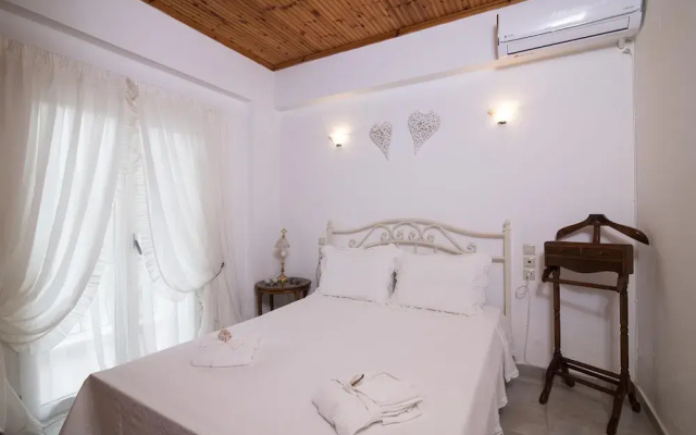 Villa John Dimeon With Private Pool