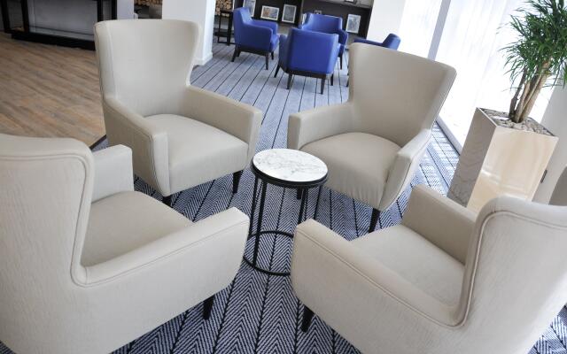 Holiday Inn Express Leigh - Sports Village by IHG