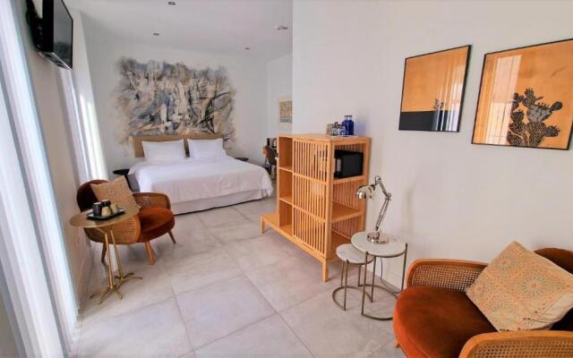 OPUNTIA Boutique hotel