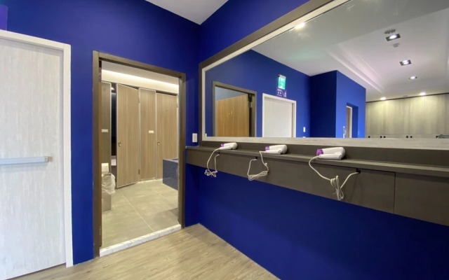 Owl Hostel