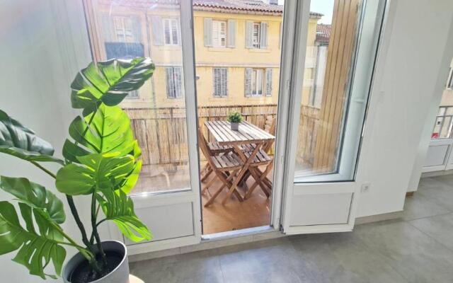 MaxBnb - ISLY - T2 Balcon/clim 50m² - Ouest -