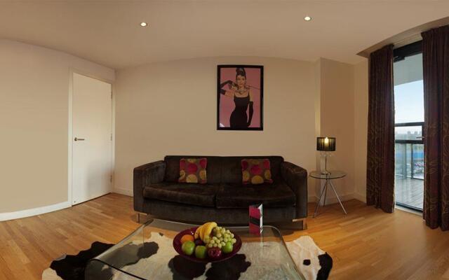 Manchester: Blue Rainbow Apartments