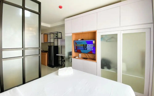 Best Choice And Modern Studio At Apartment Mataram City