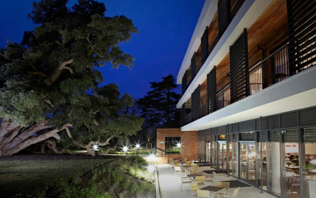 Wivenhoe House Hotel