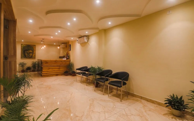 Comfort Hotel by OYO Rooms