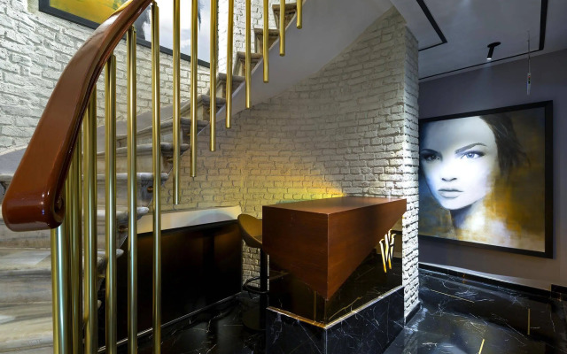 Walton Hotels Galata