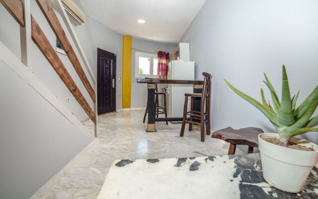 Kiritsis Stylish Apartment