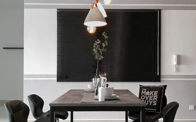 Boulevard Service Suites at Jln Kuching