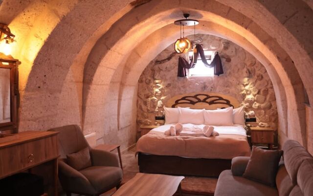 Stone Owl Hotel