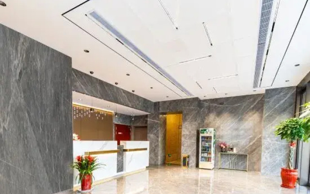Lido Boutique Hotel (Yancheng Station Baolong Plaza Branch)