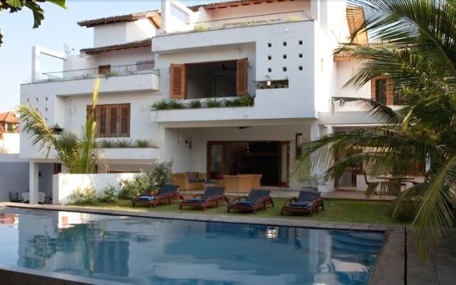 Lake View villa